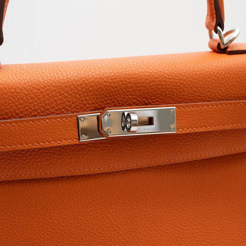 HERMES ケリー28 オレンジ トゴ シルバー金具 □L刻印の写真